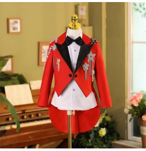 Boys red jazz dance tuxedo coats British Styles singers host pianist model show Music production rehearsal band stage preformance long coats for kids